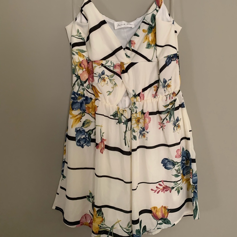 Forever 21 Romper size Med
